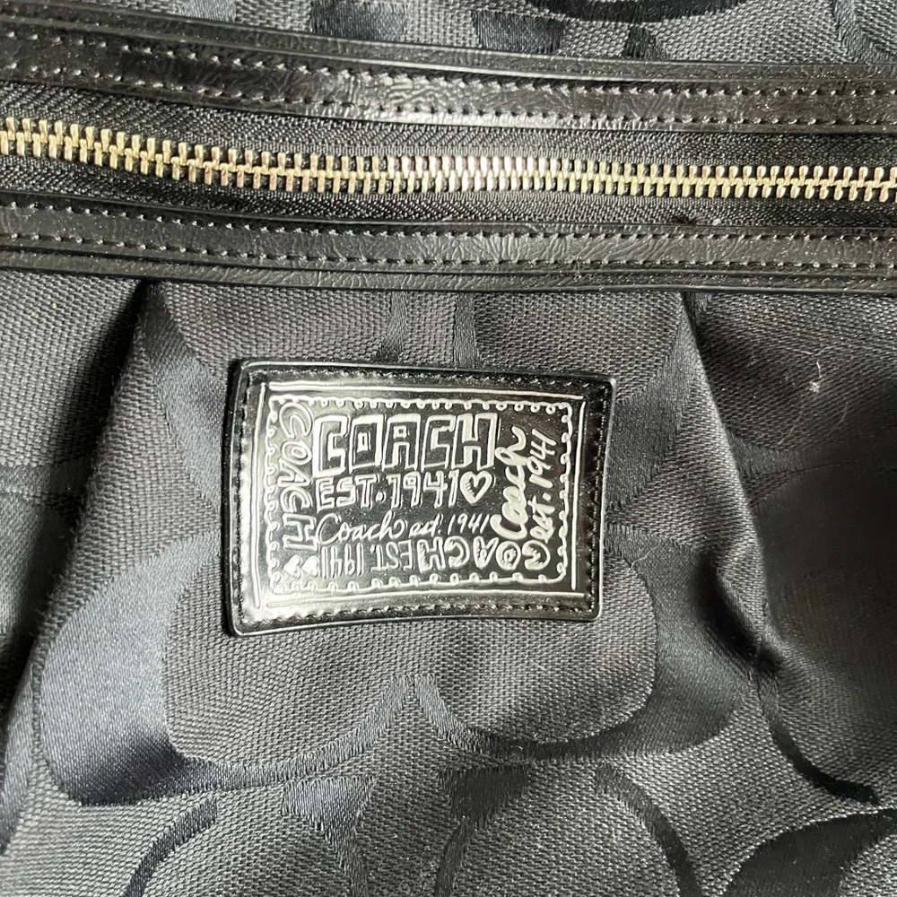 Coach Black Signature Poppy Hearts Glam Bag - Picture 4 of 14